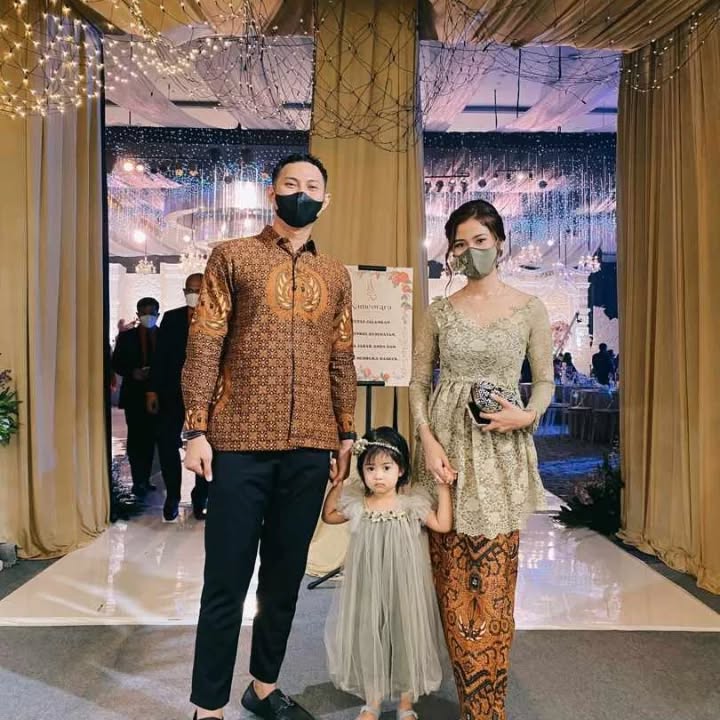 Kebaya & Batik Modern